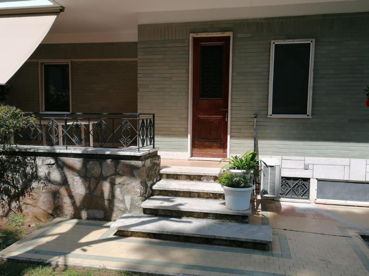 Villa Luisa B&B Сперлонга Экстерьер фото